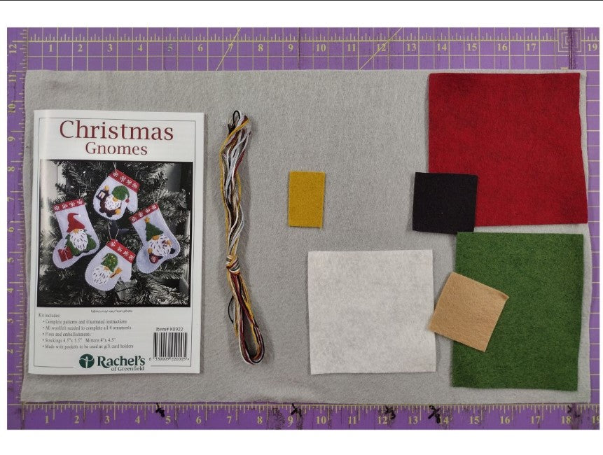 Christmas Gnomes Ornament Kit