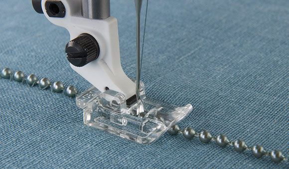 HUSQVARNA® VIKING® Clear 2-3 mm Embellishment Foot (1 - 8)
