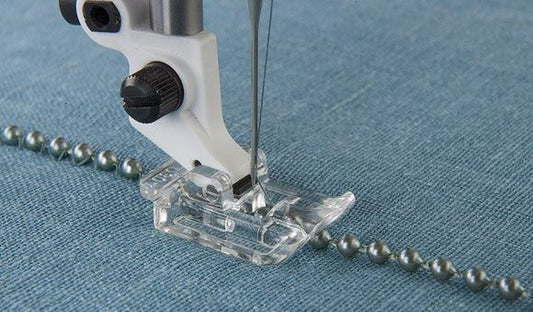 HUSQVARNA® VIKING® Clear 2-3 mm Embellishment Foot  (1 - 8)