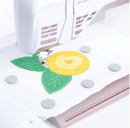 HUSQVARNA® VIKING® Quilter's Metal Embroidery Hoop 200 mm x 200 mm, Viking 920597096