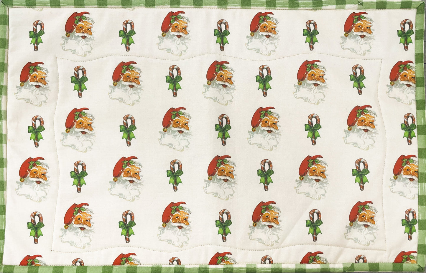 Santa Holiday Placemats, Kit