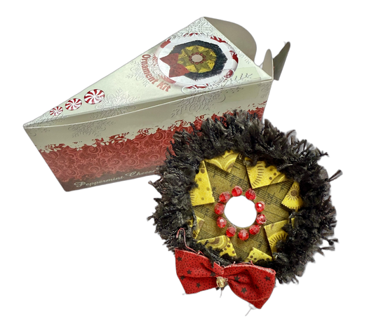 Peppermint Cheesecake Wreath Ornament Kit